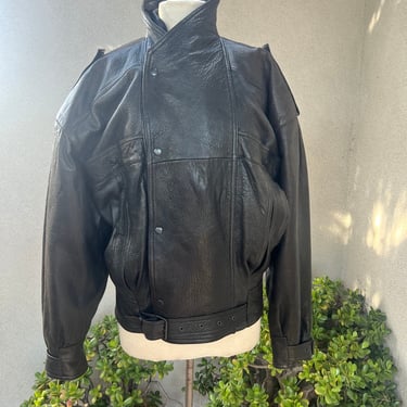 Vintage Men’s black leather bomber jacket pockets buckle cuffs hips Sz 38 Micheal Hoban North Beach Leather Co. 