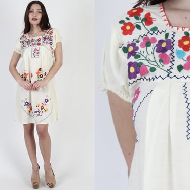 Womens Embroidered Mexican Mini Dress / Vintage Pale Yellow Ethnic Dress / Bright Flower Puff Sleeve Puebla Mini 