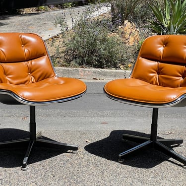 Mid Century Vintage Knoll Pollock Chairs - Set of 2 