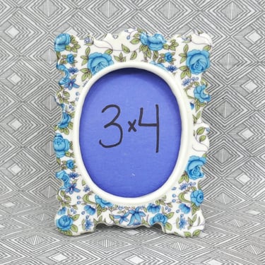 Vintage Ceramic Picture Frame - Holds Photo of about 3" x 4" - White Blue Green Floral Flowers - No Glass 