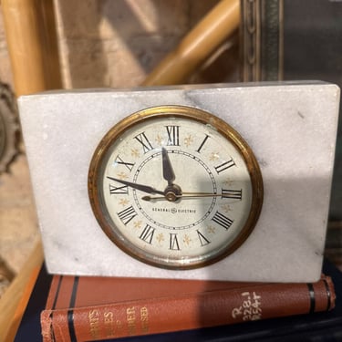 Vintage Marble clock General Electric in working condition