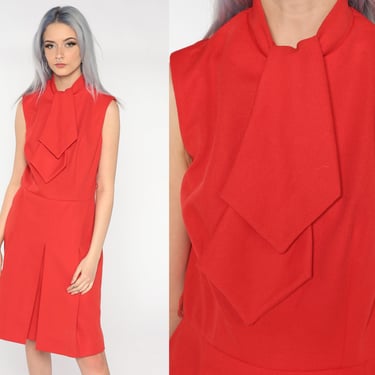 60s Mod Dress Red Ascot Dress Gogo Shift Dress 70s Vintage Necktie Dress Pleated Midi Sixties Dress Twiggy Dress Polyester Knit Small S 