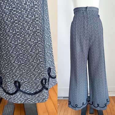 Vintage 1970s Knit Palazzo Pants / 26