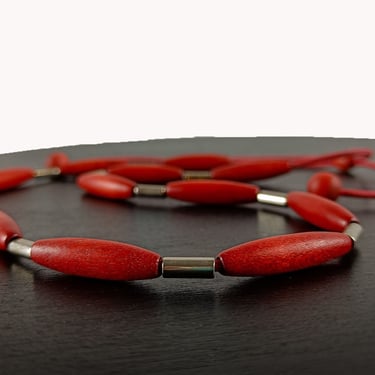 Aarikka 1990s Red Wood Bead Necklace 