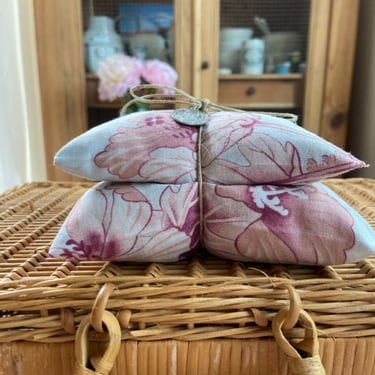 Beautiful set of 2 sachets from  French fabric filled with French lavender 