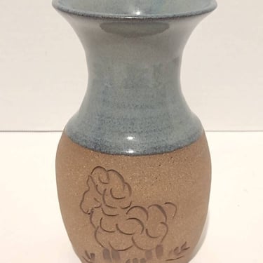 Signed Studio Pottery Ceramic Flower Vase Vessel 7" 