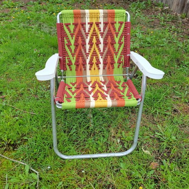 Folding lawn chair in retro 70s colors, handmade vintage style macrame outdoor furniture - camp, festival, van life handmade forest fathers 
