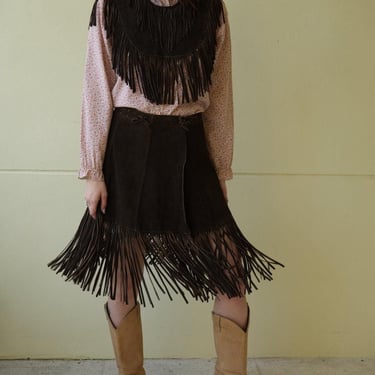 70's Suede Leather skirt andTop Set / Chocolate Suede Leather Fringed Stagewear / Country Western / Haute Hippie / Fringe Cropped Top Vest 