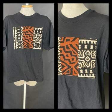 Vintage 1980s 1990s 90s Made in USA Mud cloth Cotton Black T-shirt Simple African Afro Modern Bohemian Boho Tunic Top Crewneck 