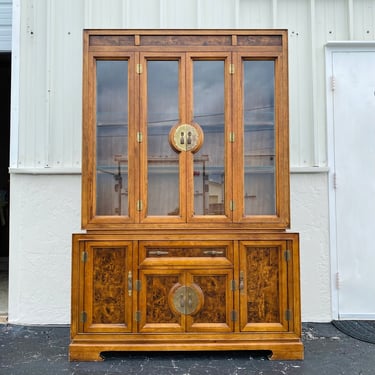 Chinoiserie China Cabinet by Bernhardt with Asian Style Brass Hardware & Lighted Glass Hutch - Vintage Illuminated Hollywood Regency Display 