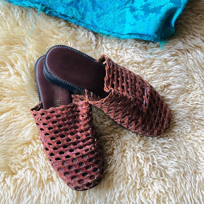 Brown 70\u2019s sandals
