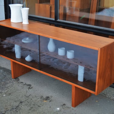 Teak Cubic Smoked Glass TV Stand / Sideboard w/ Double Pedestal Base