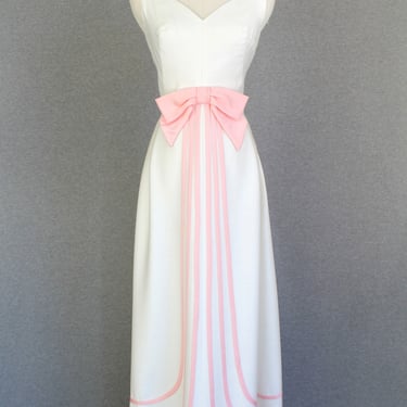 1970s - Debutante - White Formal - Pink Bow - Estimated soze S/M 