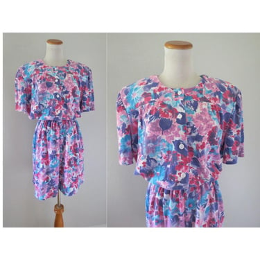 Vintage Women's Floral Romper - 90s Flower Print Cotton Playsuit - Modest Cute 1990s Outfit - Size Large 