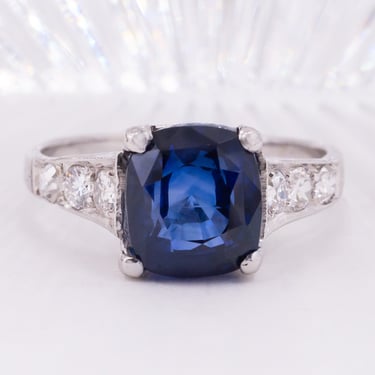 Art Deco Fine Sapphire Solitaire