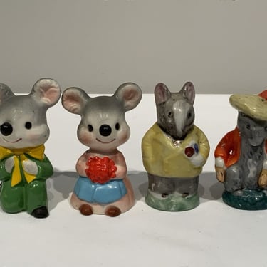 2 Vintage Mouse Salt And Pepper Shaker Sets, mouse lover gifts, cute table decor, animal lover gifts, rodent lover gifts 