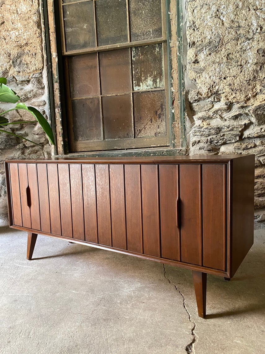 Mid century stereo mid century modern stereo console mid