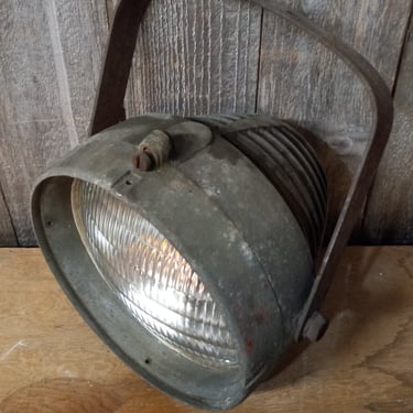 Vintage Stonco Swivel Light 8.75