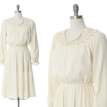 Vintage 1970s Dress | 70s Cream Cotton Gauze & Crochet Long Sleeve Fit and Flare Boho Day Dress (small/medium/large) 