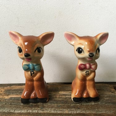 Vintage Deer Salt And Pepper Shakers, Kitschy Anthropomorphic Deer With Bow Ties, Made In Japan, Deer Lovers, Mr. And Mrs. 