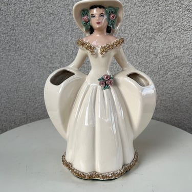 Vintage ceramic large cream vase lady with hat and pink roses Sz 10” x 7” x 4” 
