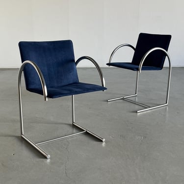 1 of 2 Postmodern Cantilever 'Cirkel' Chairs by Karel Boonzaaijer & Pierre Mazairac for Metaform, 1980s Netherlands 