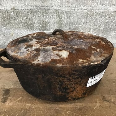 Lodge Dutch Oven-Needs E-Tank (Seattle)