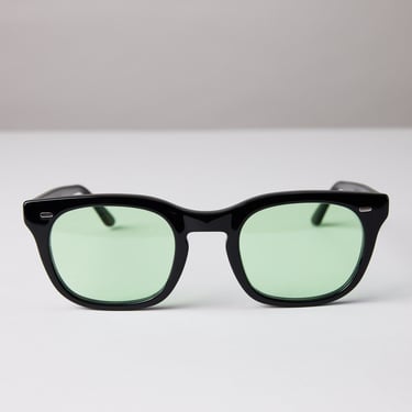 New York Eye_rish, Dingle. Black Frame with Green Lenses 