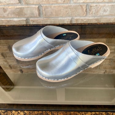 Size US 5 Silver Leather Classic Swedish Clogs, Lotta’s, Lotta From Stockholm, Like New Condition 