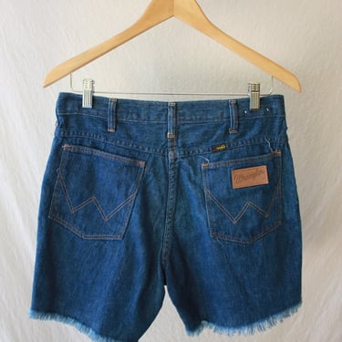 70s 80s Wrangler Dark Wash Denim Cutoff Shorts Size M / L 