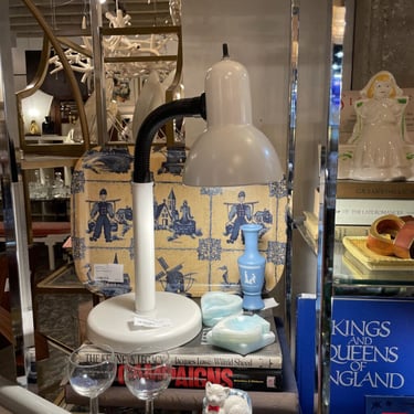 White Gooseneck Desk Lamp