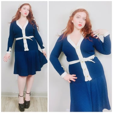 1970s Vintage Joan Leslie By Kasper Rayon Knit Set / 70s / Seventies Navy Blue and Cream Sweater Skirt Suit / Medium 