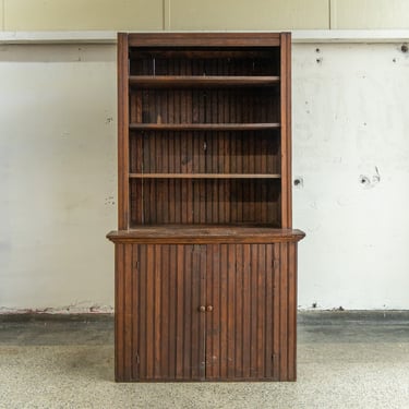 Beadboard Stepback Hutch