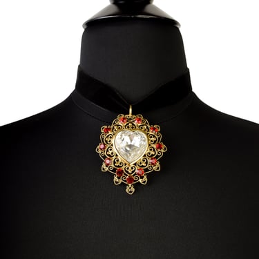 Marie Ferra Vintage Large Ornate Heart Pendant Velvet Choker Necklace
