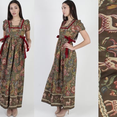 Young Edwardian By Arpeja Deer Print Dress Size 7, Vintage 70's Velvet Tapestry Cottagecore Maxi Dress 