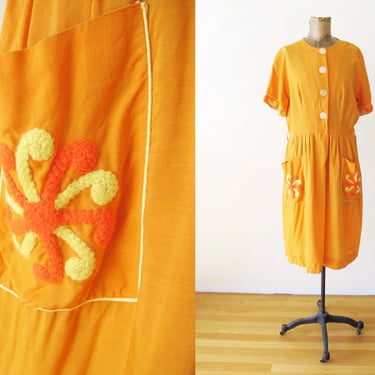 1960s Orange Embroidered Sundress M - Vintage 60s Retro Womens Bright Orange Casual Shirtwaist Embroidered Starburst Button Front Chest 