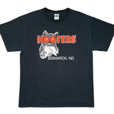 Vintage 90s “Hooters Girls Dig Me” Double Sided | A Leaking Faucet