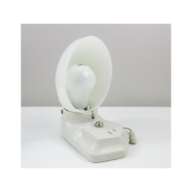 Refurbished Art Deco Porcelain Shaded Wall Sconce with Pull Chain - 1920's 1930's - SINGLE - Paulding 