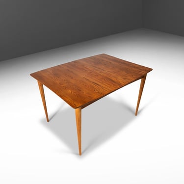 Angular Mid Century Modern Extension Dining Table in Solid Oak, USA, c. 1960's 