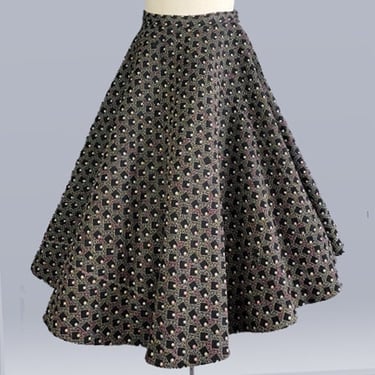 1950s Circle Skirt /1950s Black Felt Circle Skirt / Embroidered Felt Skirt / Size Medium Size Large 
