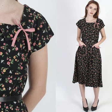 1950s Umbrella Print Dress / Vintage 50s Raining Roses Dress / Day House Party Full Skirt Cotton Mini Dress 