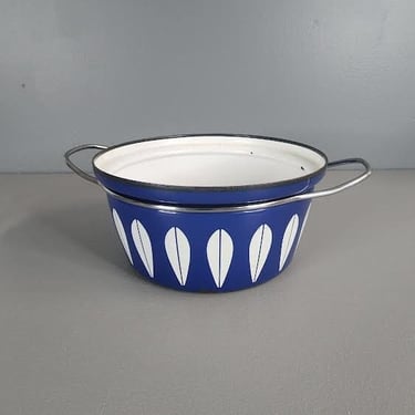 Cathrineholm Blue and White Lotus Dutch Oven No Lid 