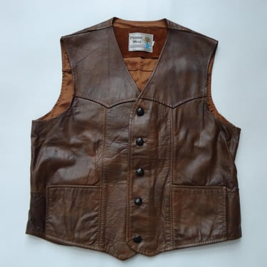 Pioneer Wear Brown Genuine Leather Vest Vintage 1970s Sleeveless Outerwear Western Biker Hippie Gender Neutral Clothing Men's 44 M USA 