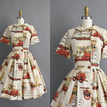 vintage 1950s dress | Novelty Antique Car Print Full Skirt Shirtwaist Dress | Small | 50s dress 