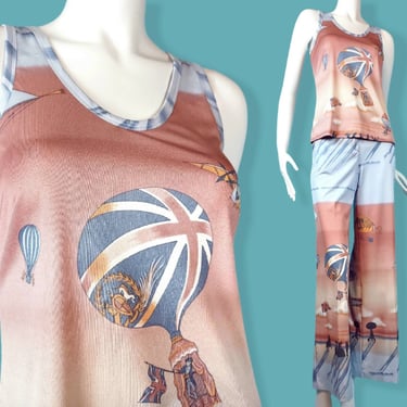 Vintage 70s novelty set. Hot air balloons, jesters, kites. Poly pants & tank. Gradient colors. Groovy graphics. Size S/XS 