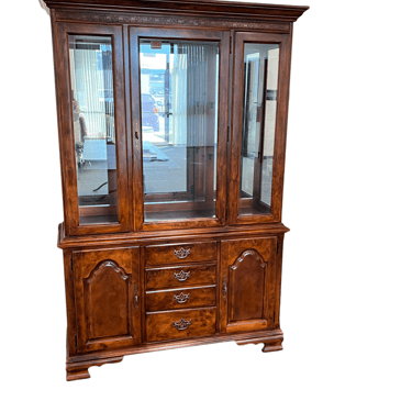 Stanley Furniture China Cabinet Display Hutch MTF153-1