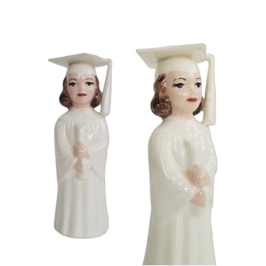 Vintage Female Graduate Figurine / Ceramic Graduation Statue / Vintage Cake Topper / Nursing School Grad in White Cap and Gown with Diploma 