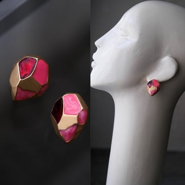 Vintage 90s Geometric Matte Gold & Enamel Clip On Costume Earrings | Statement Piece, Donna Karan, Anne Klein | 1980s Designer Jewelry Clips 