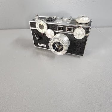 Vintage Argus 35MM Camera 