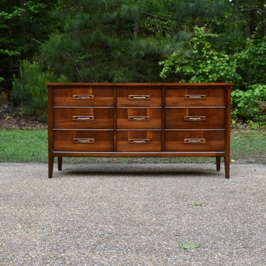 ヴィンテージチェスト　US vintage Harmony House Mid Century Harmony House triple nine drawer dresser | Ross Design